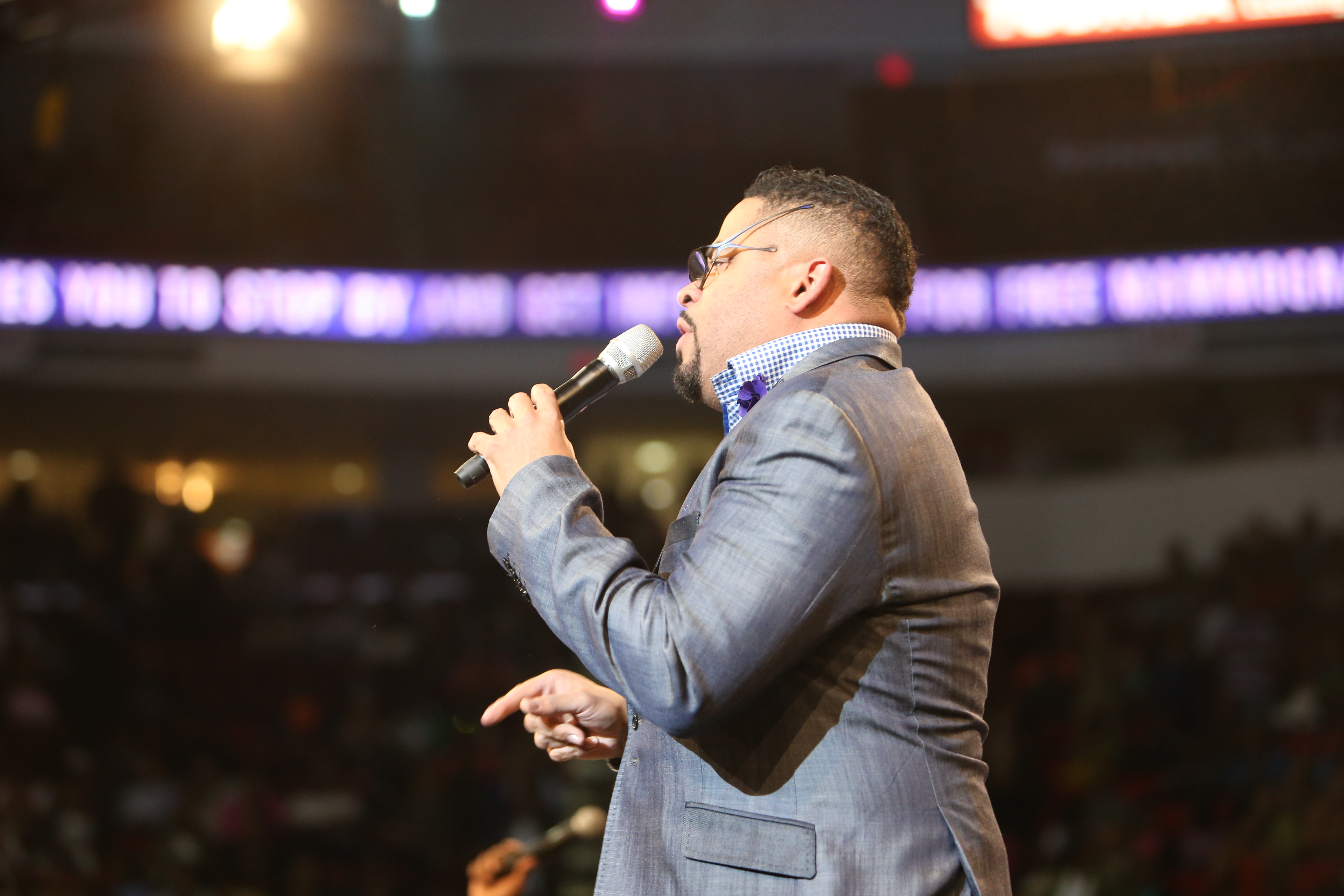 Byron Cage Stirs Souls At Women's Empowerment 2014 [PHOTOS]