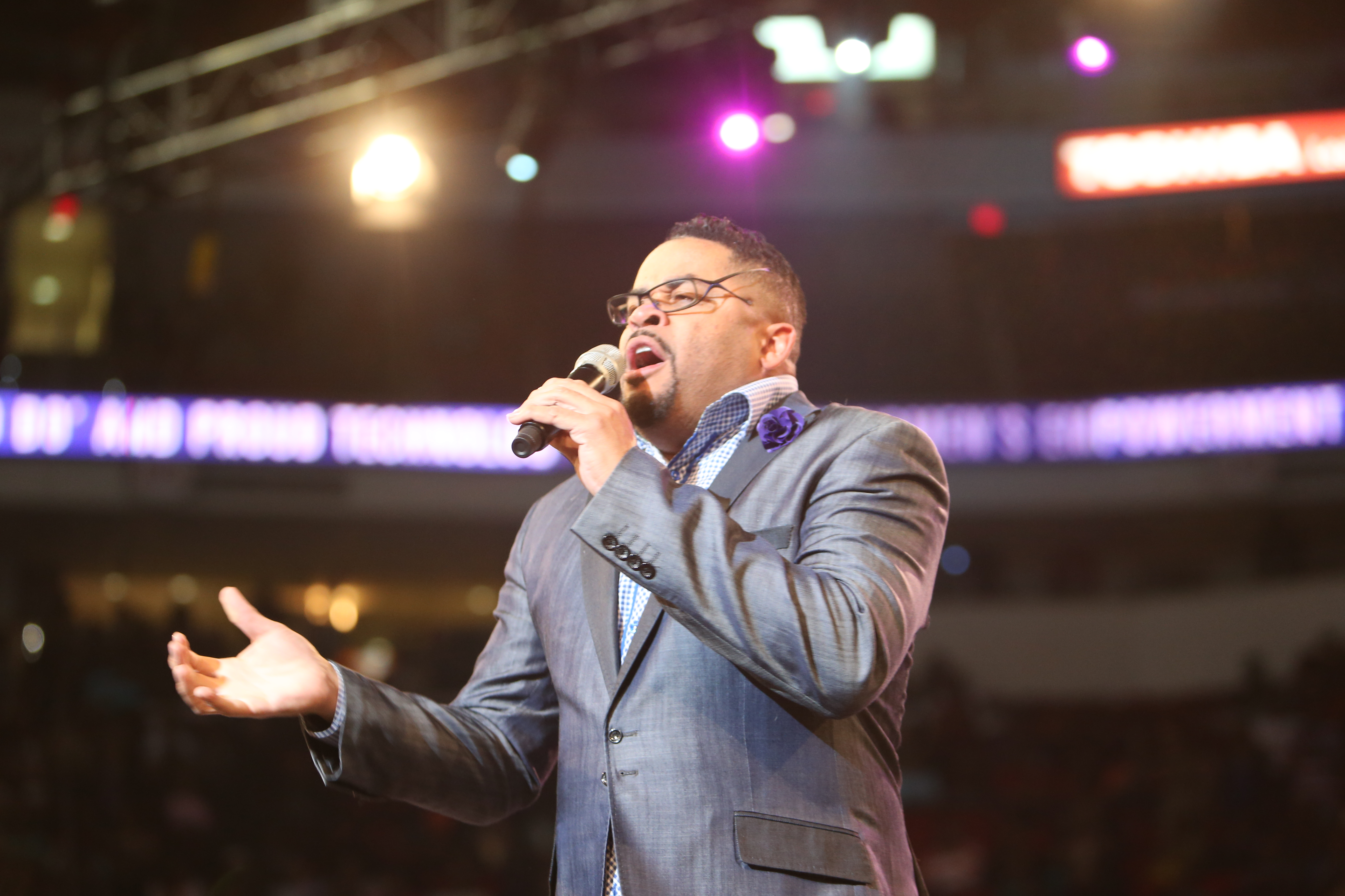 Byron Cage Stirs Souls At Women's Empowerment 2014 [PHOTOS]