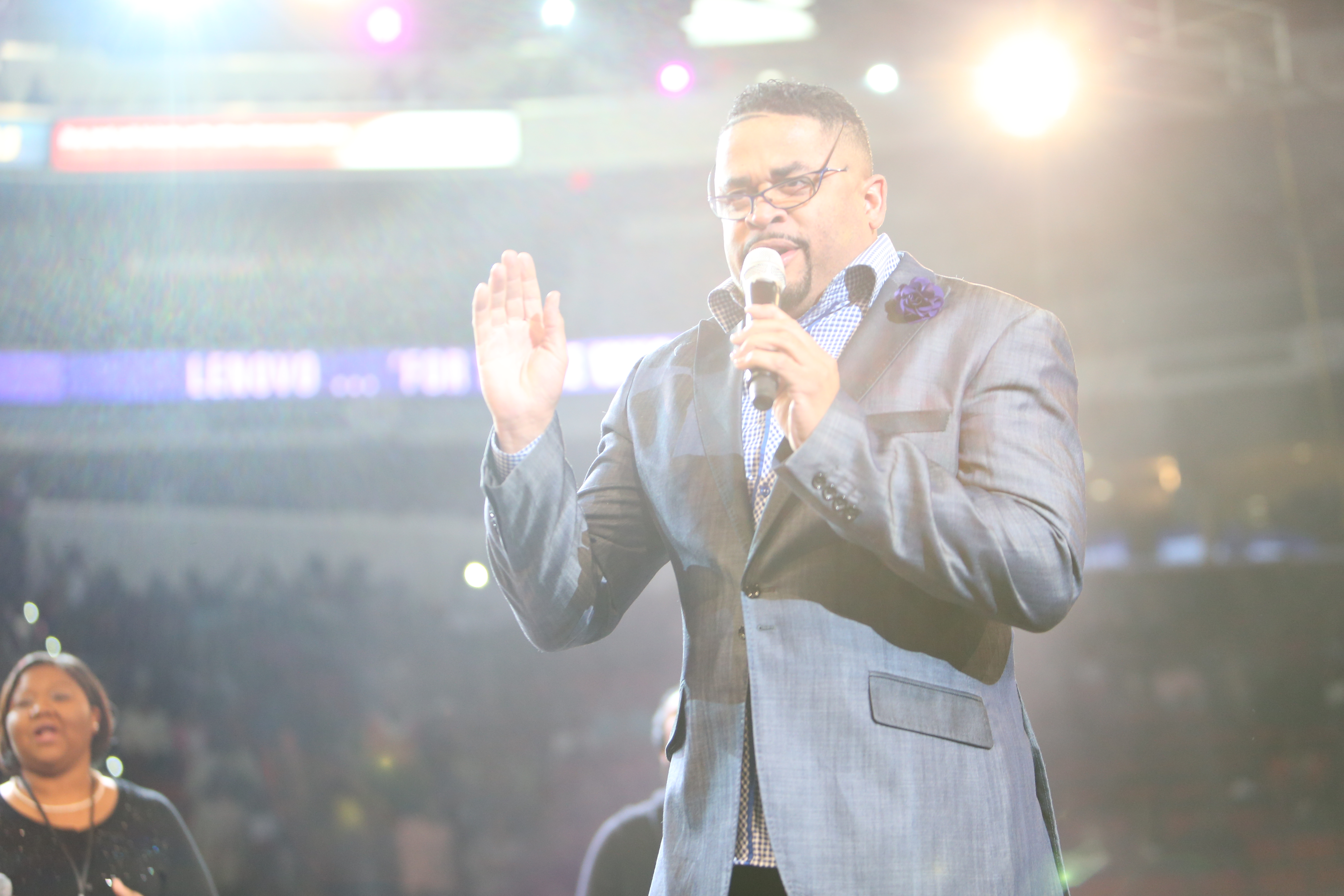 Byron Cage Stirs Souls At Women's Empowerment 2014 [PHOTOS]