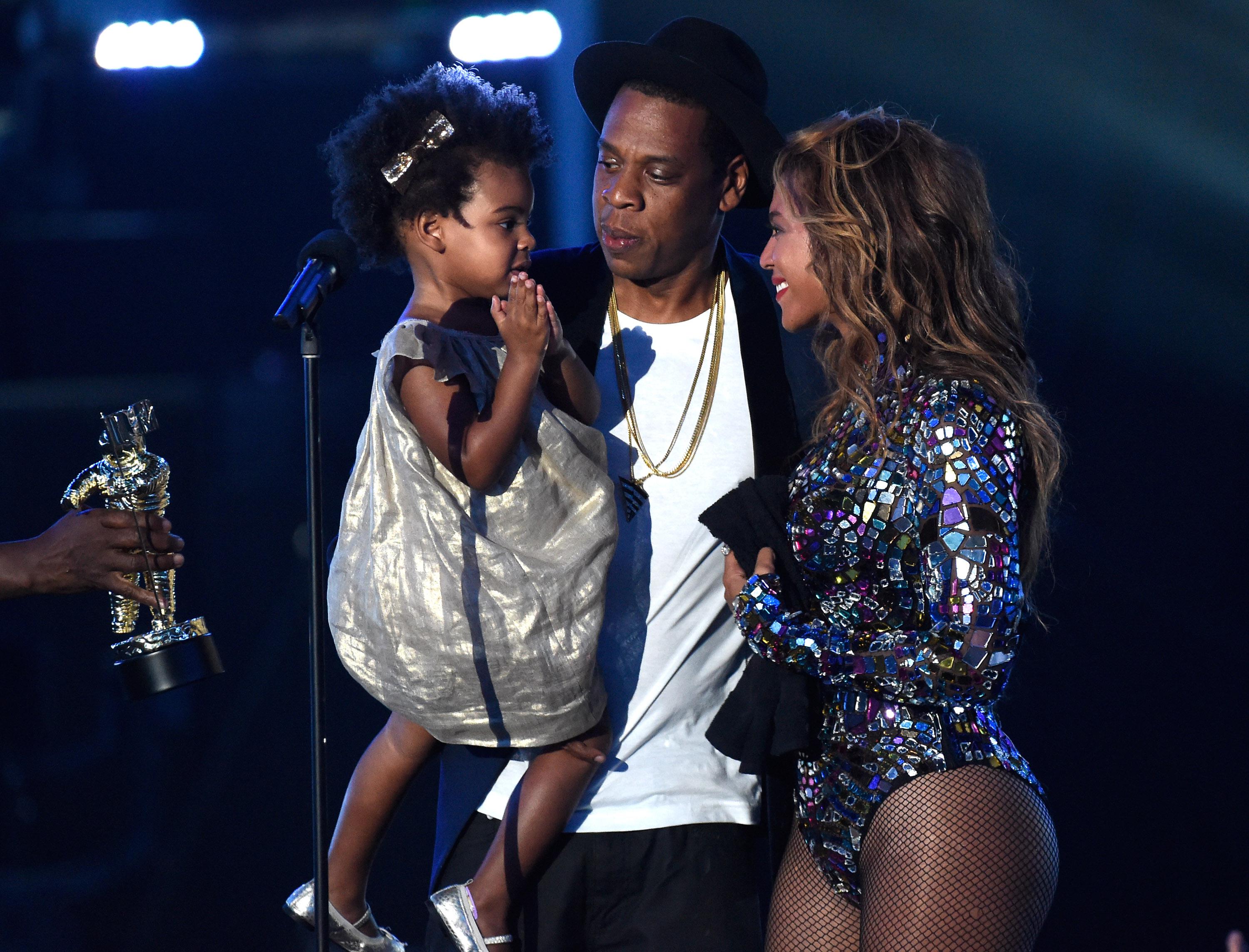 2014 MTV Video Music Awards - Roaming Show