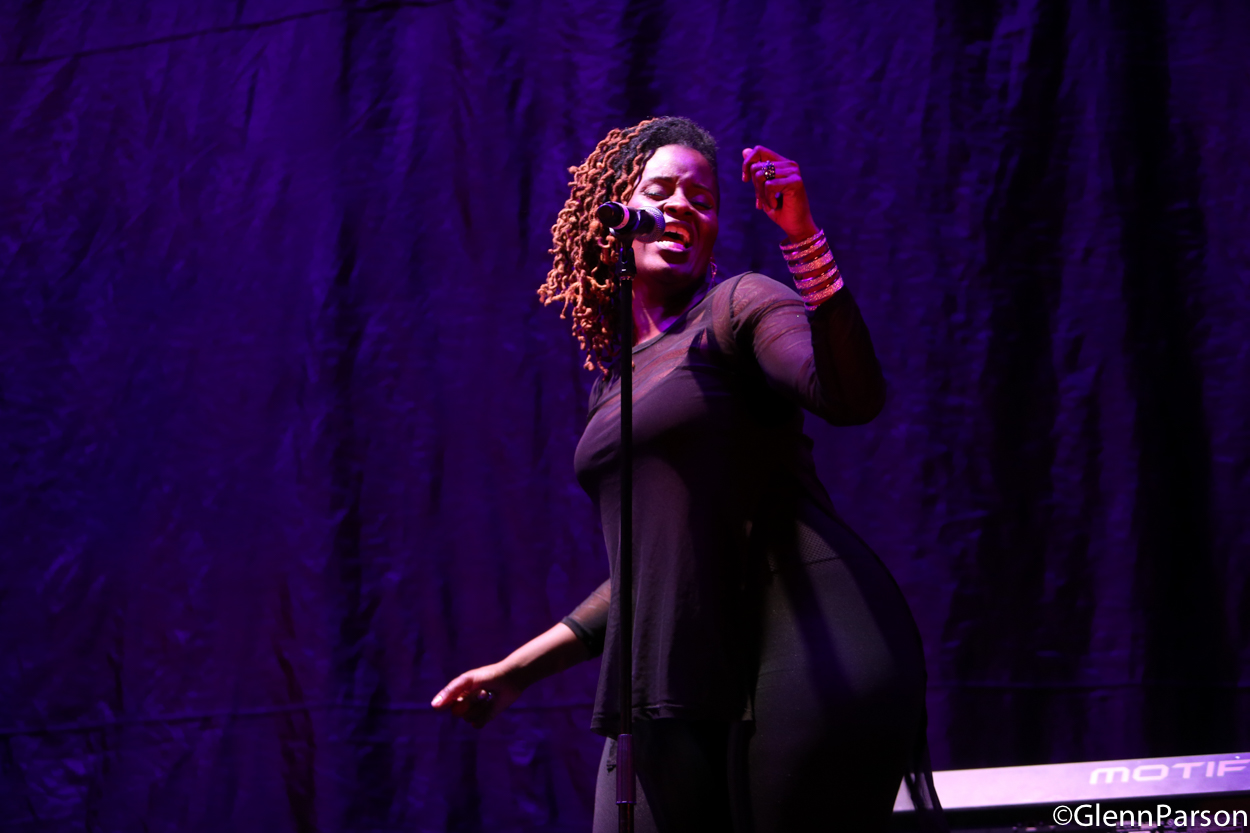 Vivian Green At PNC Arena [PHOTOS]