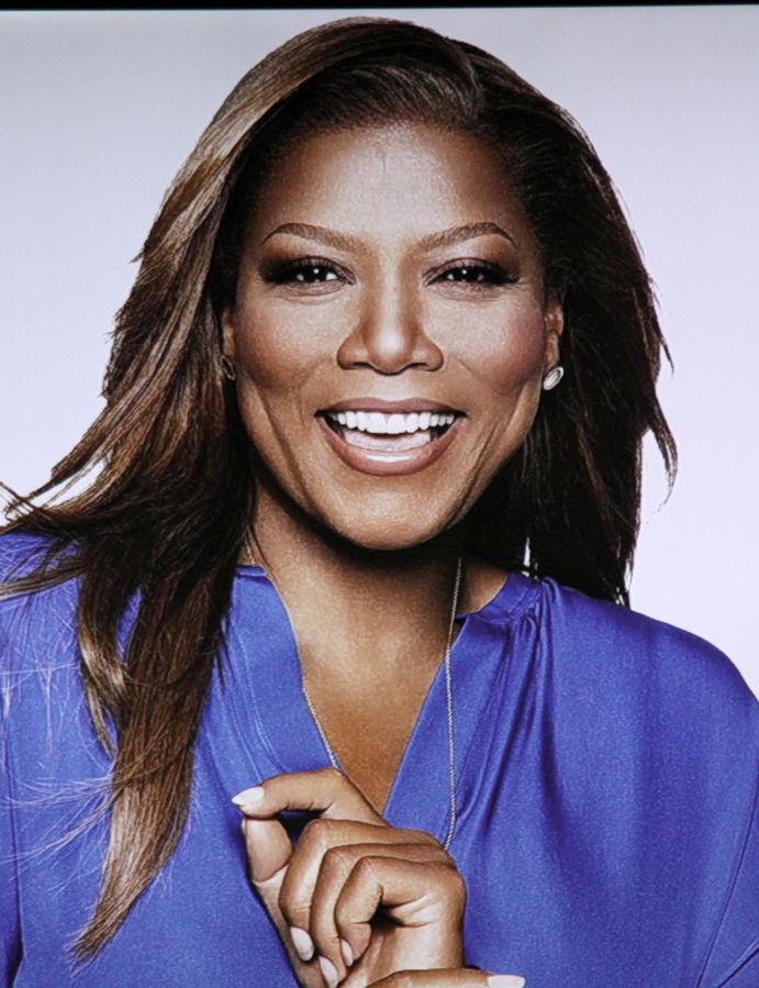 Mayor Jim Kenney announces Queen Latifah as the 2018 Marian Anderson Award recipient