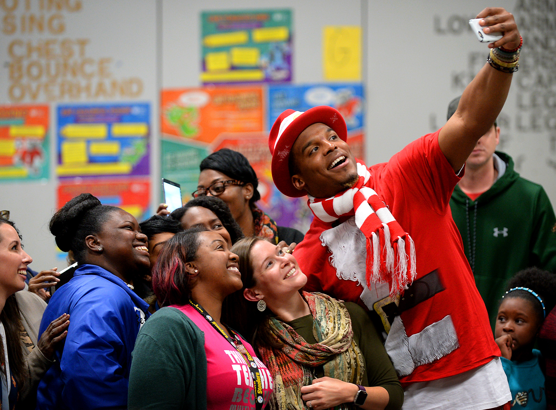 Santa Cam's Surprise Sleigh