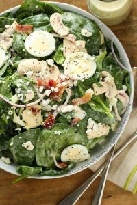 Spinach Salad with Creamy Poppy Seed Vinaigrette