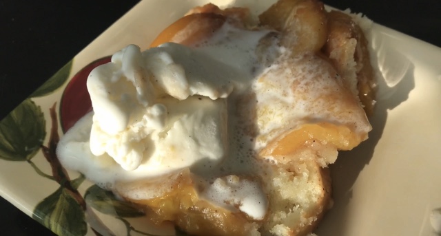 Skillet Peach Cobbler