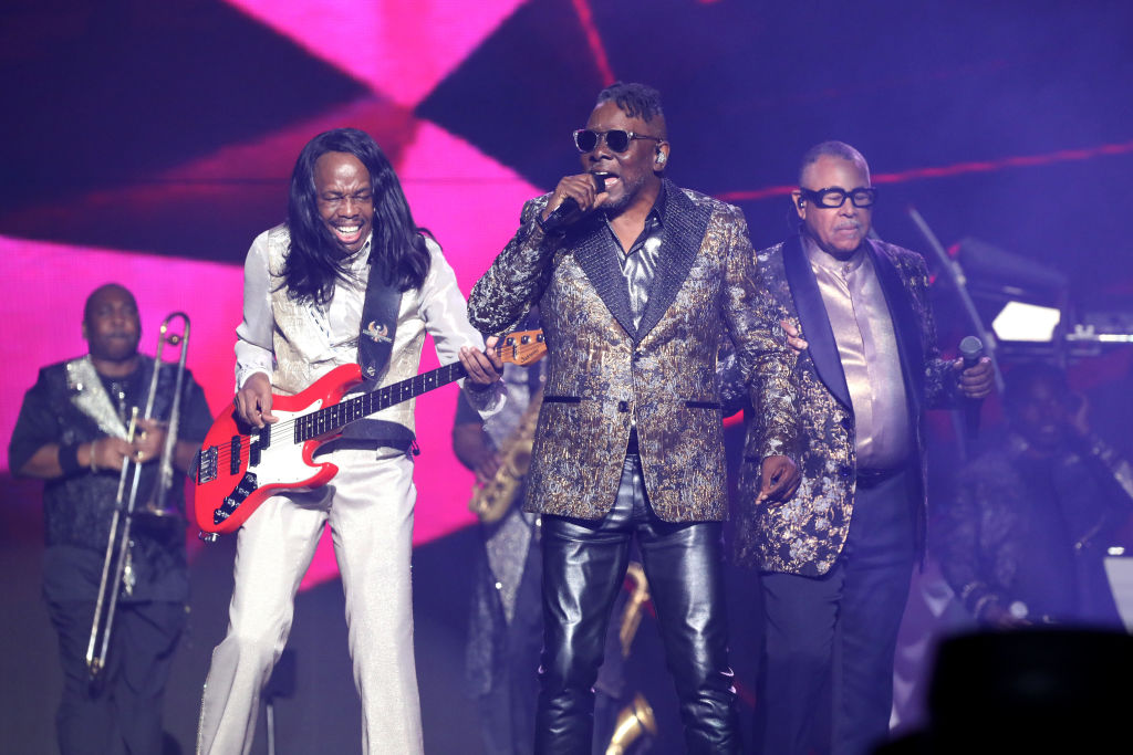Lionel Richie And Earth, Wind, And Fire Perform At Scotiabank Arena