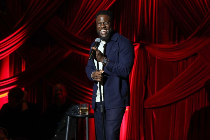 Kevin Hart - Acting My Age Tour