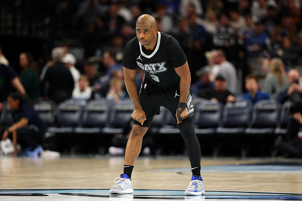 San Antonio Spurs v Minnesota Timberwolves